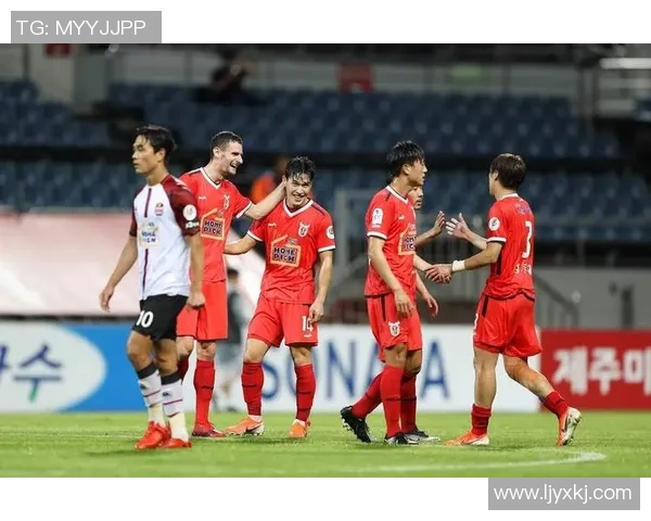 足球争冠之路各队争锋激烈谁能笑到最后揭晓赛季悬念